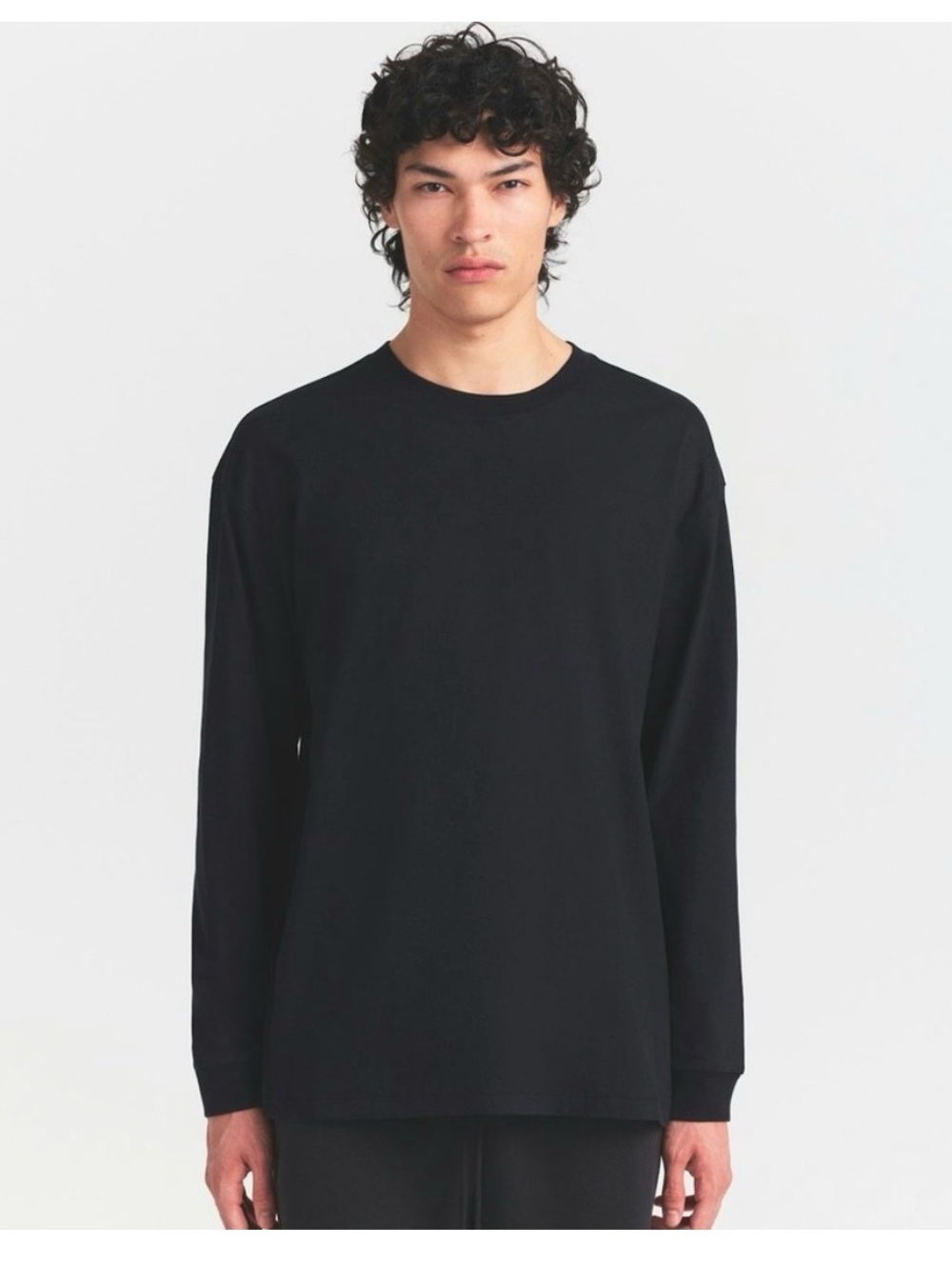 NWT Skims Men’s Heavyweight Cotton Long Sleeve t-shirt size small color Obsidian